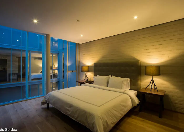 Ar 218 Hotel By Uliv